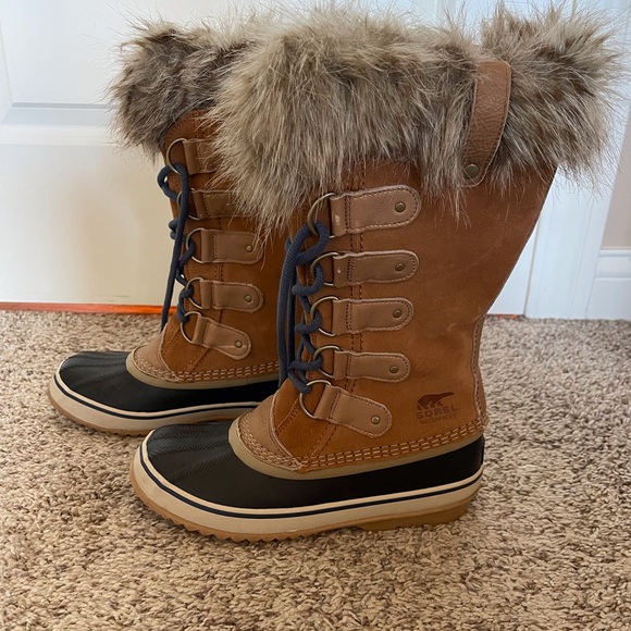 Sorel Shoes Sorel Joan Of Arctic Size 8 Great Condition Poshmark